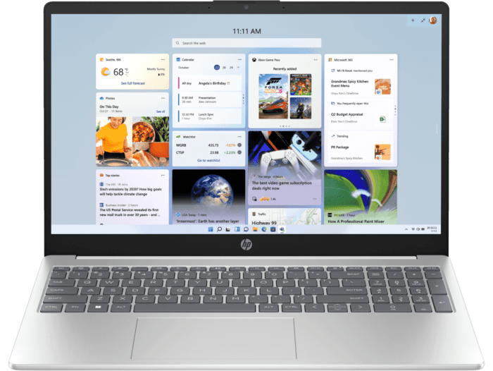 HP Laptop 15.6 inch 15-fc0446AU, White - 15.6-inch - Diamond white cover, natural silver base and keyboard frame (BV5C3PA)