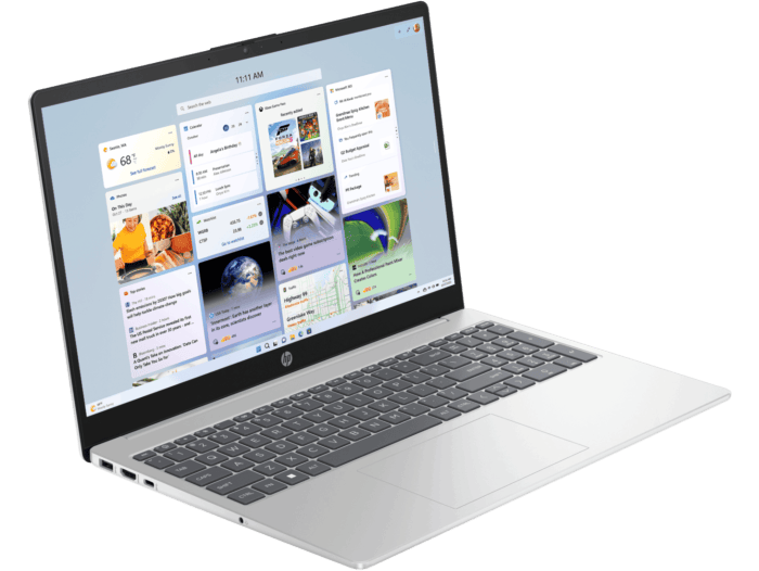 HP 15.6 inch Laptop 15-fd1576TU, Silver - 15.6" - Natural silver (D93CFPA)