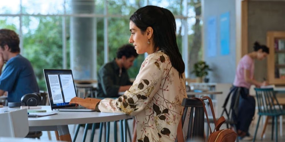 OmniBook Laptop for College Students